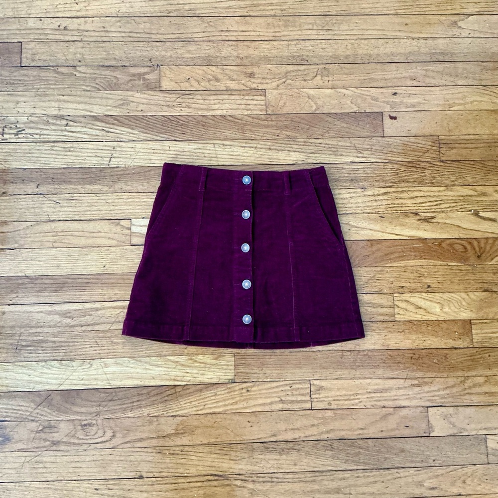Forever 21 - Women's Burgundy Corduroy Skirt